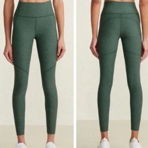 Outdoor Voices Hi-Rise 7/8 Warmup Leggings in Hunter green 26” inseam